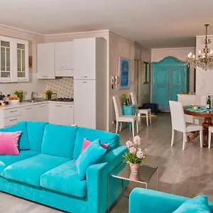 Garda Blue Lake Luxury Apartment