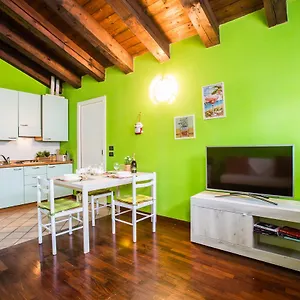  Appartamento Gardappartamenti Carducci Centre